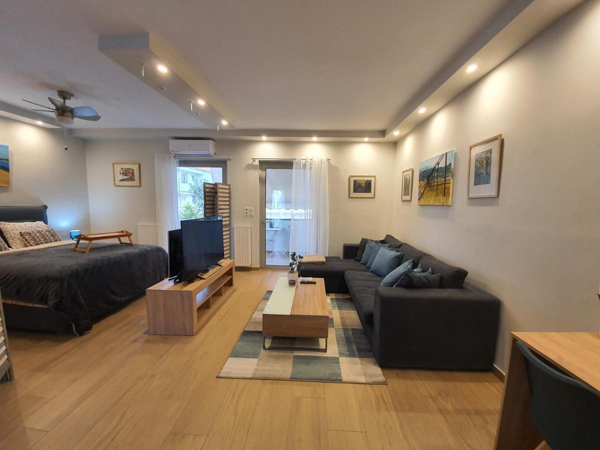 Tony'S Suite With Parking Atena Exterior foto