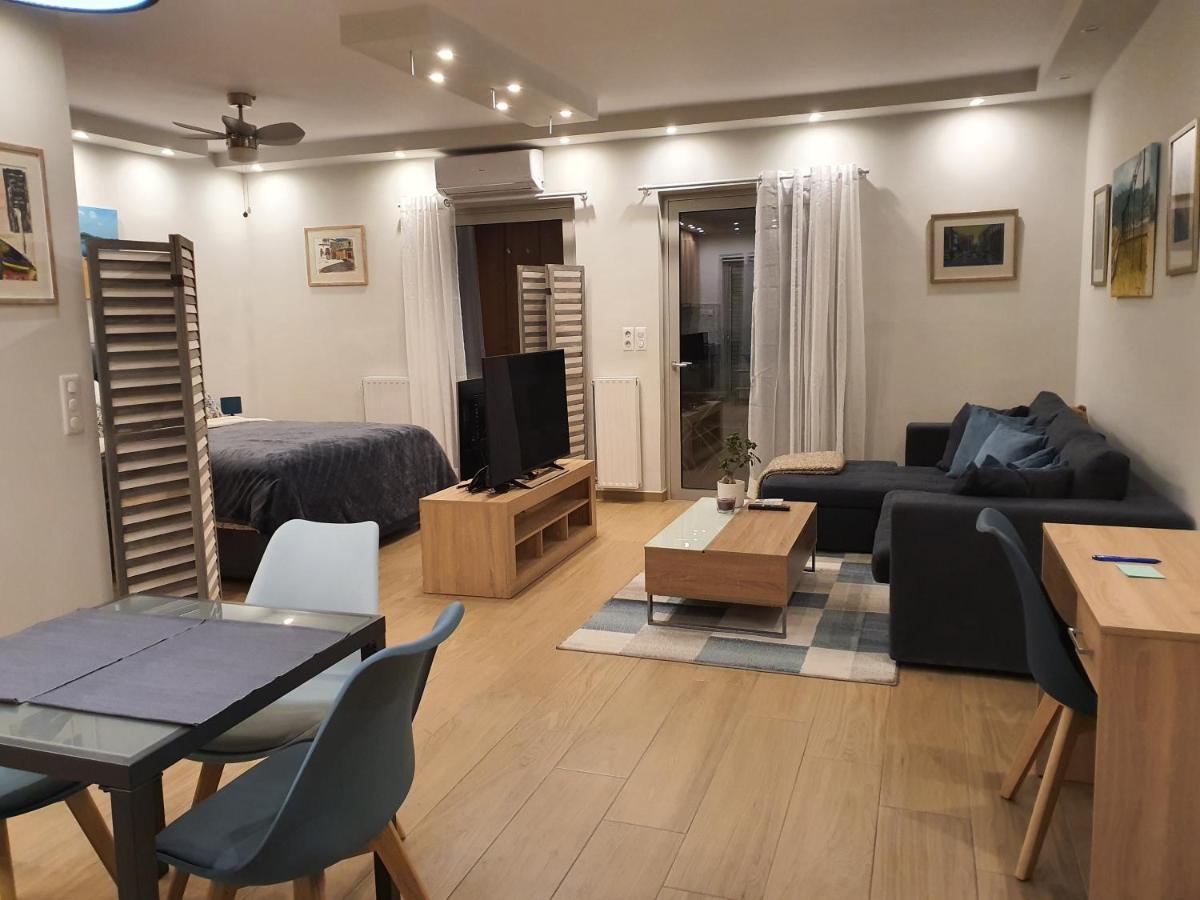 Tony'S Suite With Parking Atena Exterior foto