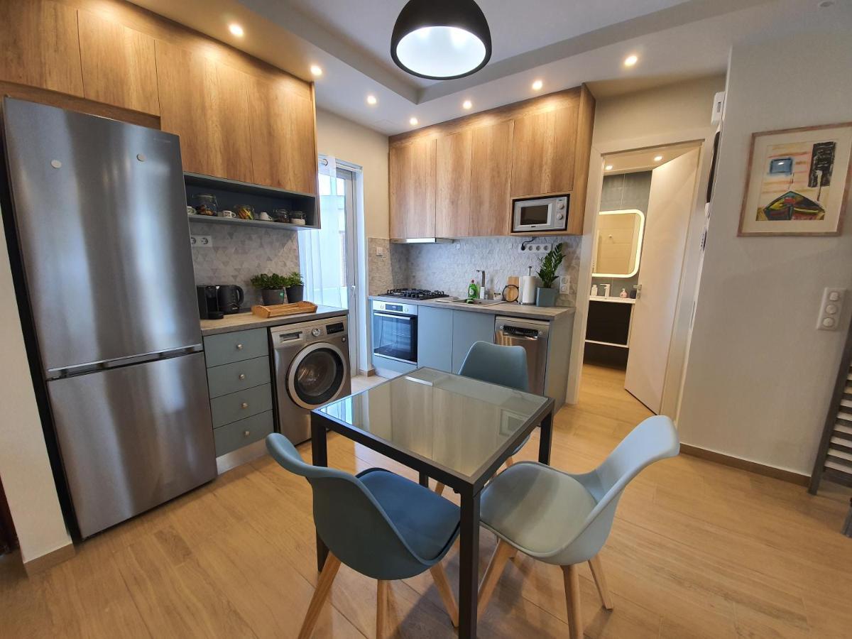 Tony'S Suite With Parking Atena Exterior foto